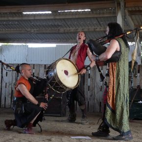 Corvus Corax - live auf der Kuschelfarm